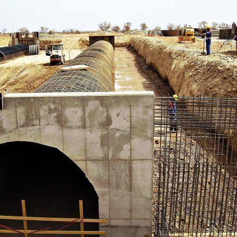 Tunnels de récupération du clinker.