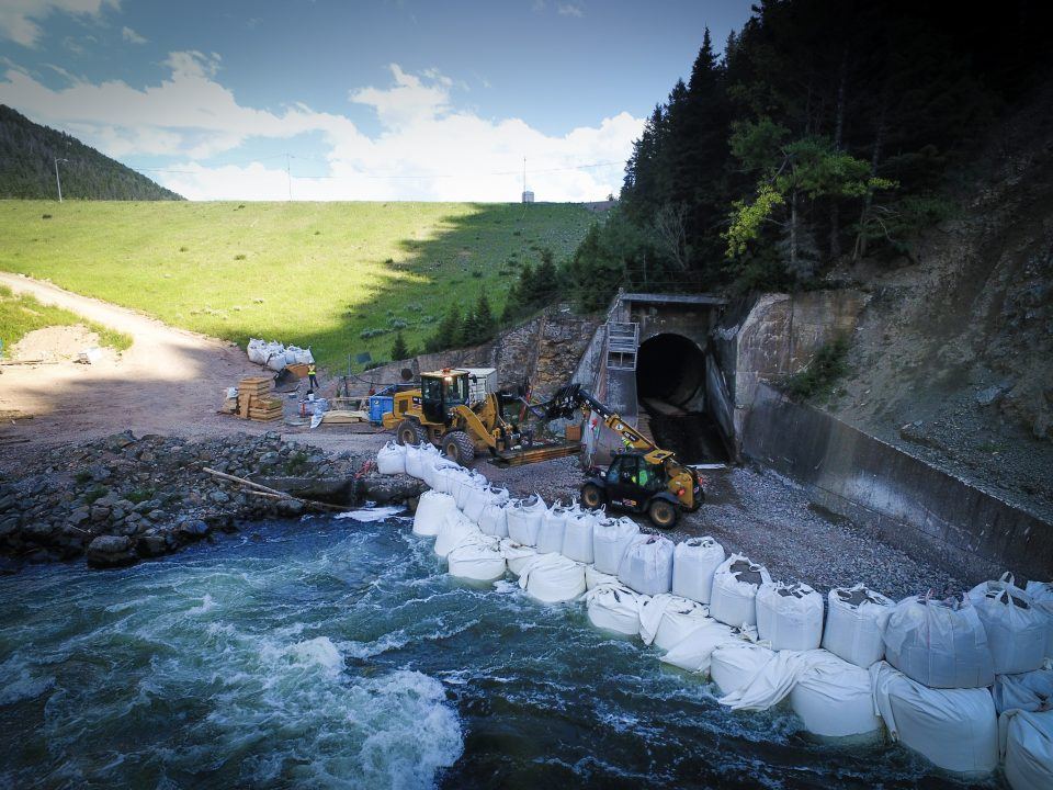 réhabilitation de la conduite de sortie du barrage de hebgen