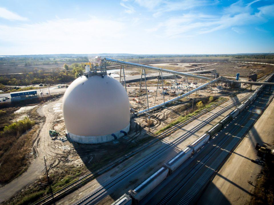 grain dome for mix and blend