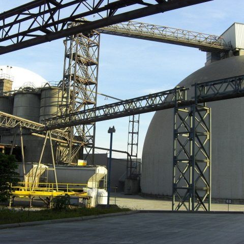 Cement bulk storage domes
