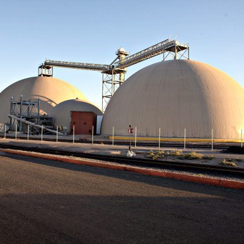 Urea bulk storage domes
